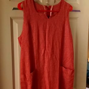 JACKIE OStyle Vintage w/tags.Cherry red w/white pattern/pockets
